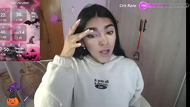 amarasilk_ from StripChat is Freechat