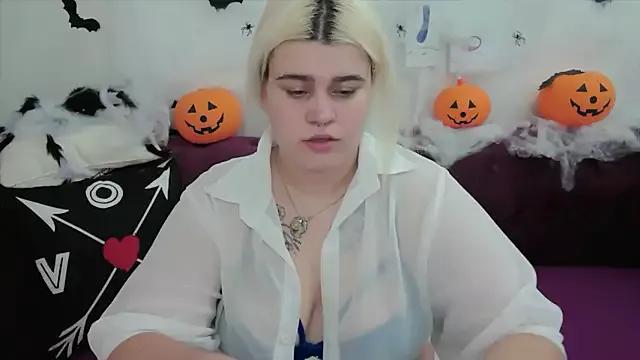 Amber_Monro from StripChat is Freechat