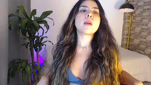 Amberr16 from StripChat is Freechat