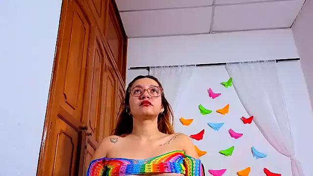 amberrr_sweeed from StripChat is Freechat