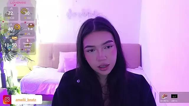 Ameliiaa_tay from StripChat is Freechat