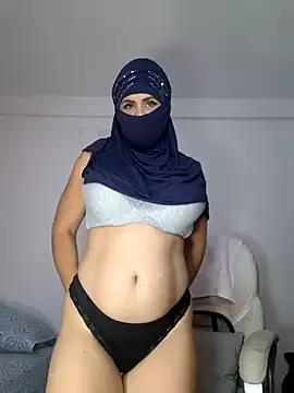 amiraferraz from StripChat is Freechat