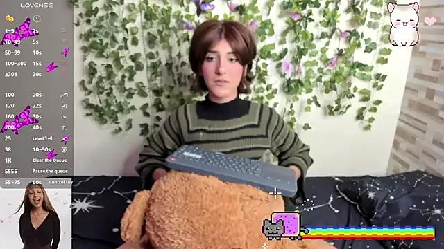 Teen sex cams free adult cams: check-out the satisfaction of conversing and c2c with our stunning models, who will teach you all about seduction and dreams with their smoking hot shapes.