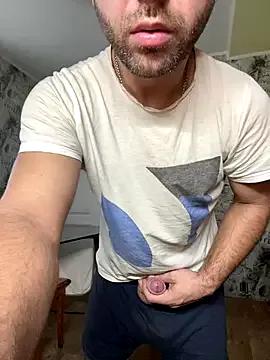 AndyLynn from StripChat is Freechat