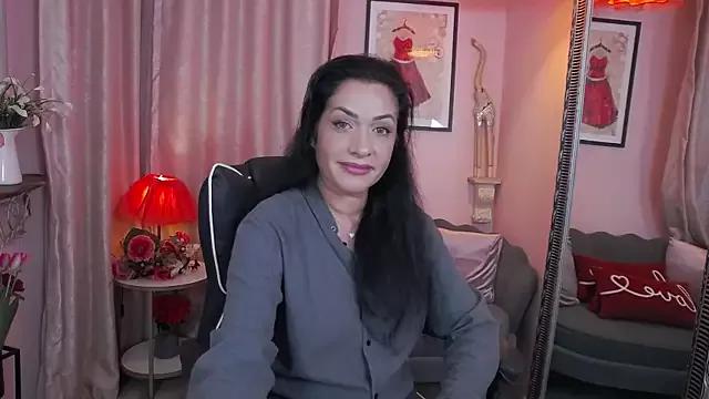 AnelissaReys from StripChat is Freechat