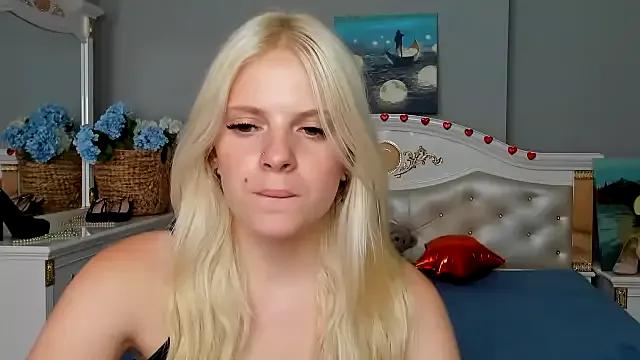 AngelLilit from StripChat is Freechat