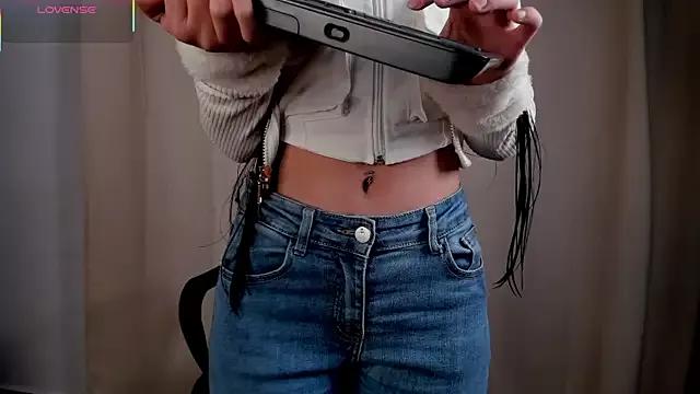 Teen sex cams free adult cams: check-out the satisfaction of conversing and c2c with our stunning models, who will teach you all about seduction and dreams with their smoking hot shapes.