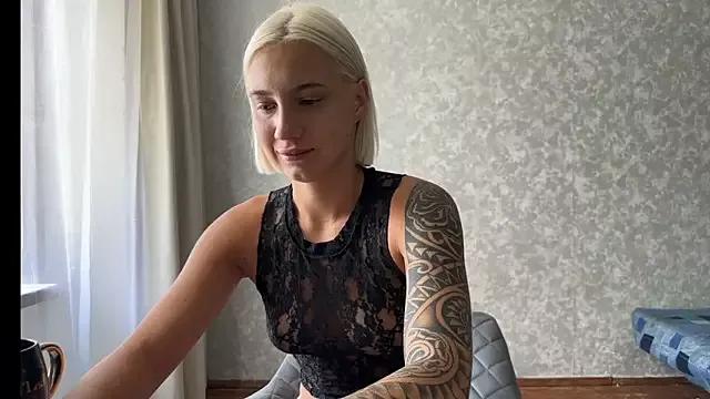 AnneBall from StripChat is Freechat