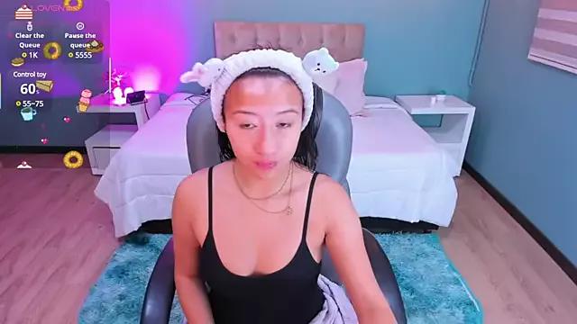 Teen sex cams free adult cams: check-out the satisfaction of conversing and c2c with our stunning models, who will teach you all about seduction and dreams with their smoking hot shapes.