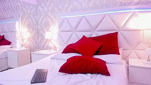 AnnyeWatson from StripChat is Freechat