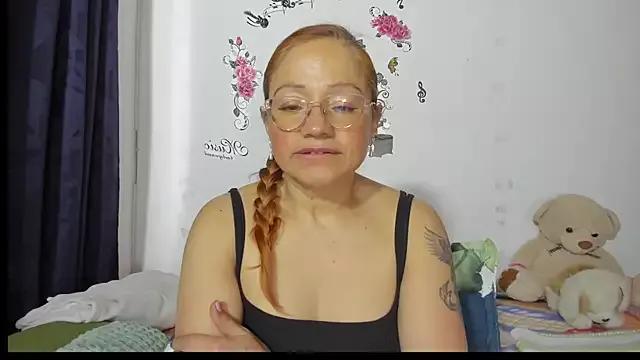 anthonela_mature_ from StripChat is Freechat