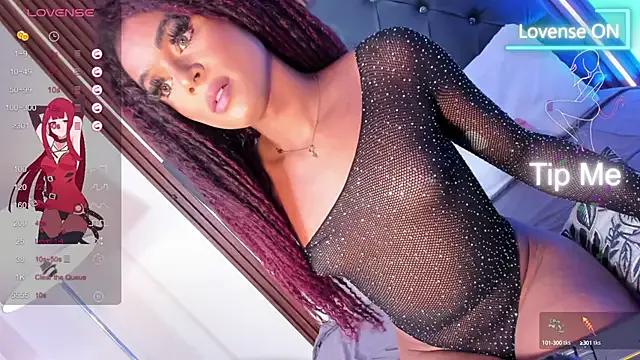 Anyeliin_miller from StripChat is Freechat