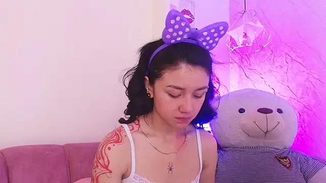 april_bennett from StripChat is Freechat