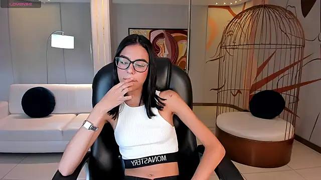 Teen sex cams free adult cams: check-out the satisfaction of conversing and c2c with our stunning models, who will teach you all about seduction and dreams with their smoking hot shapes.