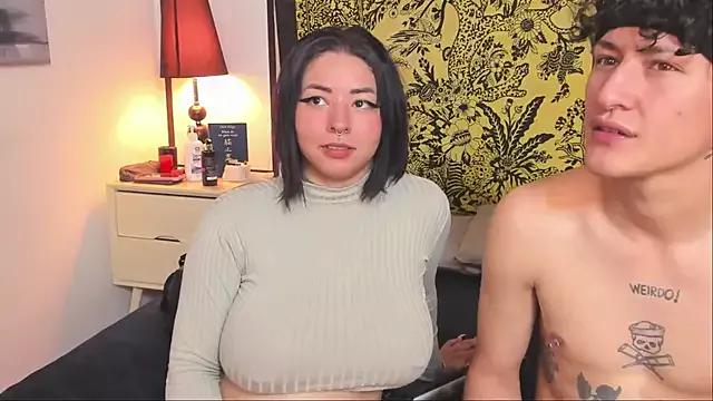 Aria_x_Orien from StripChat is Freechat