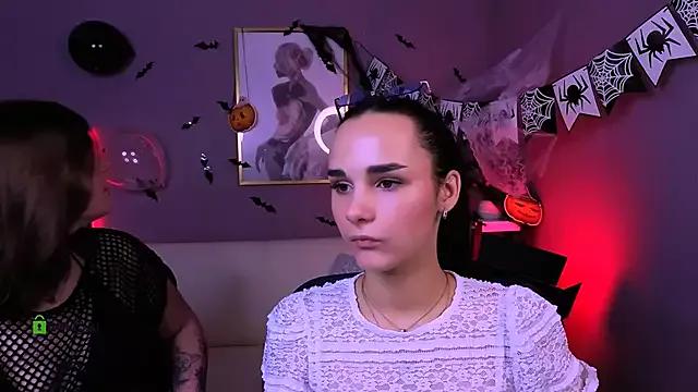 ariana_ross7 from StripChat is Freechat