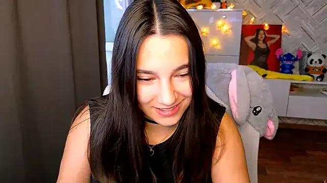 Arianna_Grend from StripChat is Freechat