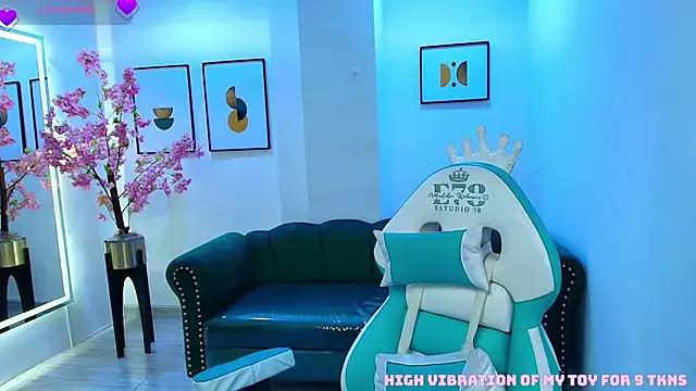 Teen sex cams free adult cams: check-out the satisfaction of conversing and c2c with our stunning models, who will teach you all about seduction and dreams with their smoking hot shapes.