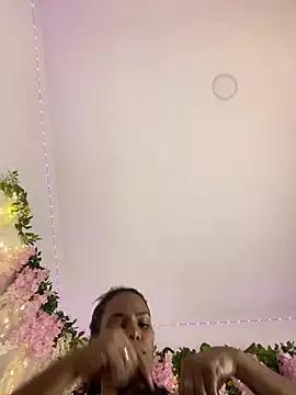 ArielleMillerr from StripChat is Freechat
