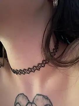 Arya_Black from StripChat is Freechat