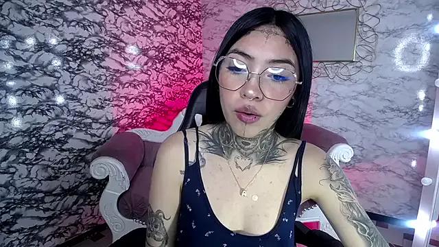 Teen sex cams free adult cams: check-out the satisfaction of conversing and c2c with our stunning models, who will teach you all about seduction and dreams with their smoking hot shapes.
