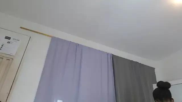 AshlieGreen1 from StripChat is Freechat