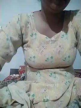 Ashurani1995 from StripChat is Freechat