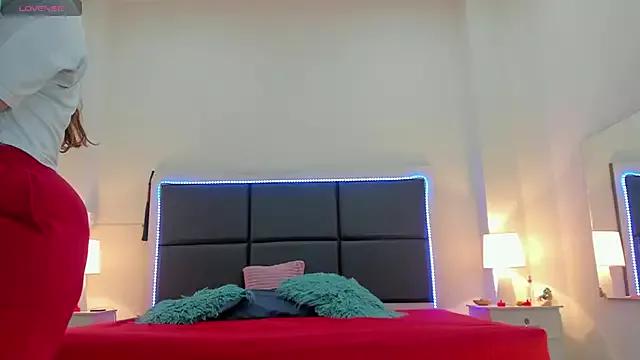 Teen sex cams free adult cams: check-out the satisfaction of conversing and c2c with our stunning models, who will teach you all about seduction and dreams with their smoking hot shapes.