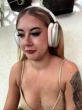 Photos of asraifae from StripChat is Freechat