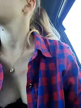 astiSWEET from StripChat is Freechat