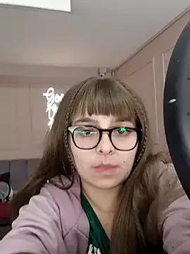 Aurora_blaack from StripChat is Freechat