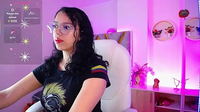 Teen sex cams free adult cams: check-out the satisfaction of conversing and c2c with our stunning models, who will teach you all about seduction and dreams with their smoking hot shapes.
