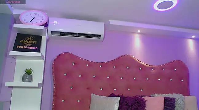 Teen sex cams free adult cams: check-out the satisfaction of conversing and c2c with our stunning models, who will teach you all about seduction and dreams with their smoking hot shapes.