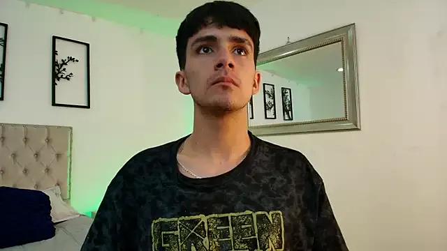 Teen sex cams free adult cams: check-out the satisfaction of conversing and c2c with our stunning models, who will teach you all about seduction and dreams with their smoking hot shapes.