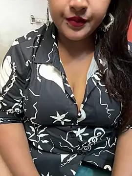 Ayesha_mahi from StripChat is Freechat