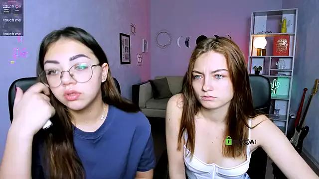 baby_hotte from StripChat is Freechat