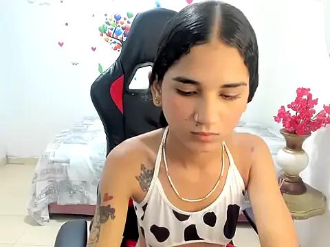 Teen sex cams free adult cams: check-out the satisfaction of conversing and c2c with our stunning models, who will teach you all about seduction and dreams with their smoking hot shapes.