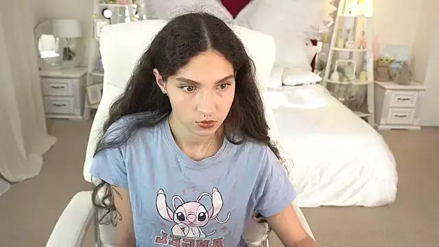 Teen sex cams free adult cams: check-out the satisfaction of conversing and c2c with our stunning models, who will teach you all about seduction and dreams with their smoking hot shapes.