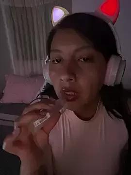 Bamby_milflatina from StripChat