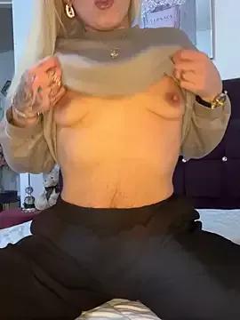 Barbie_26 from StripChat is Freechat