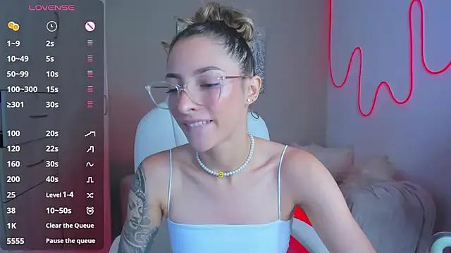Teen sex cams free adult cams: check-out the satisfaction of conversing and c2c with our stunning models, who will teach you all about seduction and dreams with their smoking hot shapes.