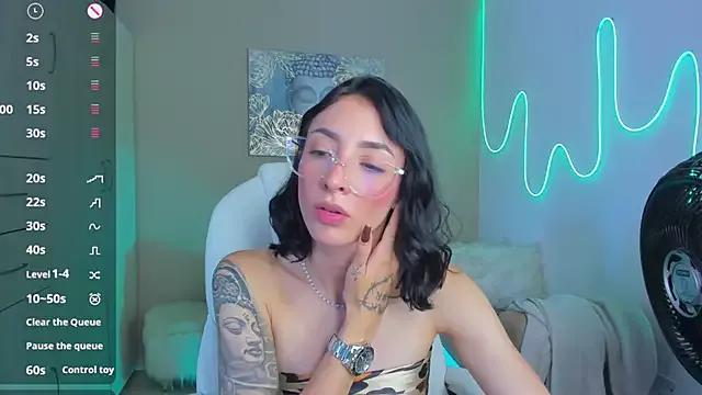 Teen sex cams free adult cams: check-out the satisfaction of conversing and c2c with our stunning models, who will teach you all about seduction and dreams with their smoking hot shapes.