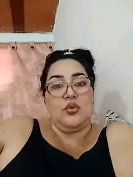 BBW_CandyPlumQueen from StripChat is Freechat