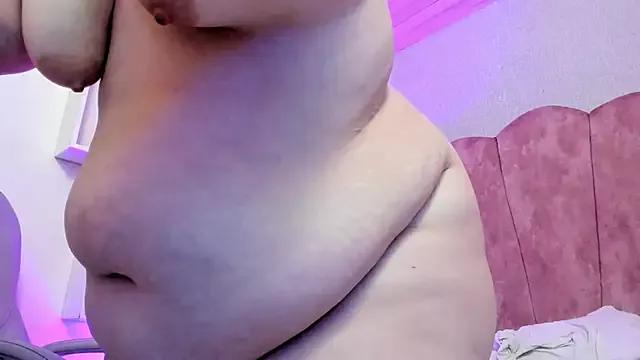 BBWSARASS from StripChat is Freechat