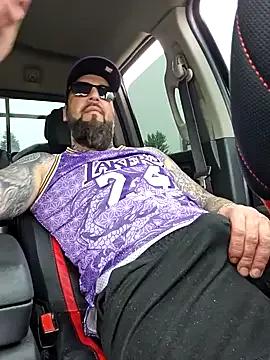 Beardedtattood from StripChat is Freechat