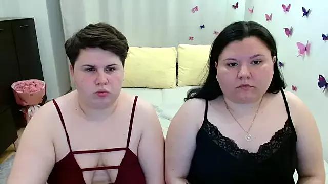 BeckyAndHellen from StripChat is Freechat