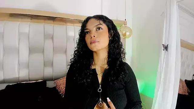 BeckyRusso from StripChat is Freechat