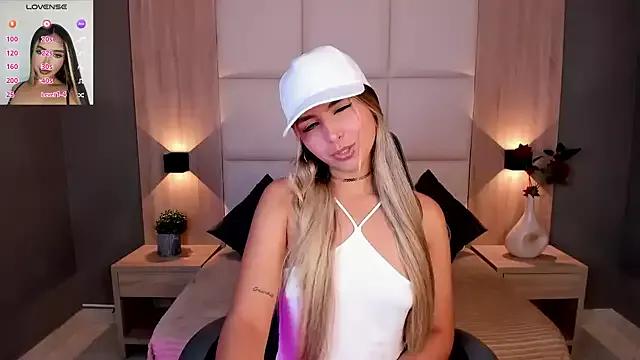 Teen sex cams free adult cams: check-out the satisfaction of conversing and c2c with our stunning models, who will teach you all about seduction and dreams with their smoking hot shapes.