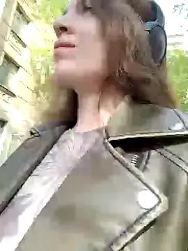 Bella_Gloria from StripChat is Freechat