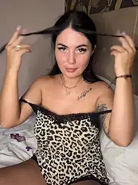 BellaaNoir from StripChat is Freechat